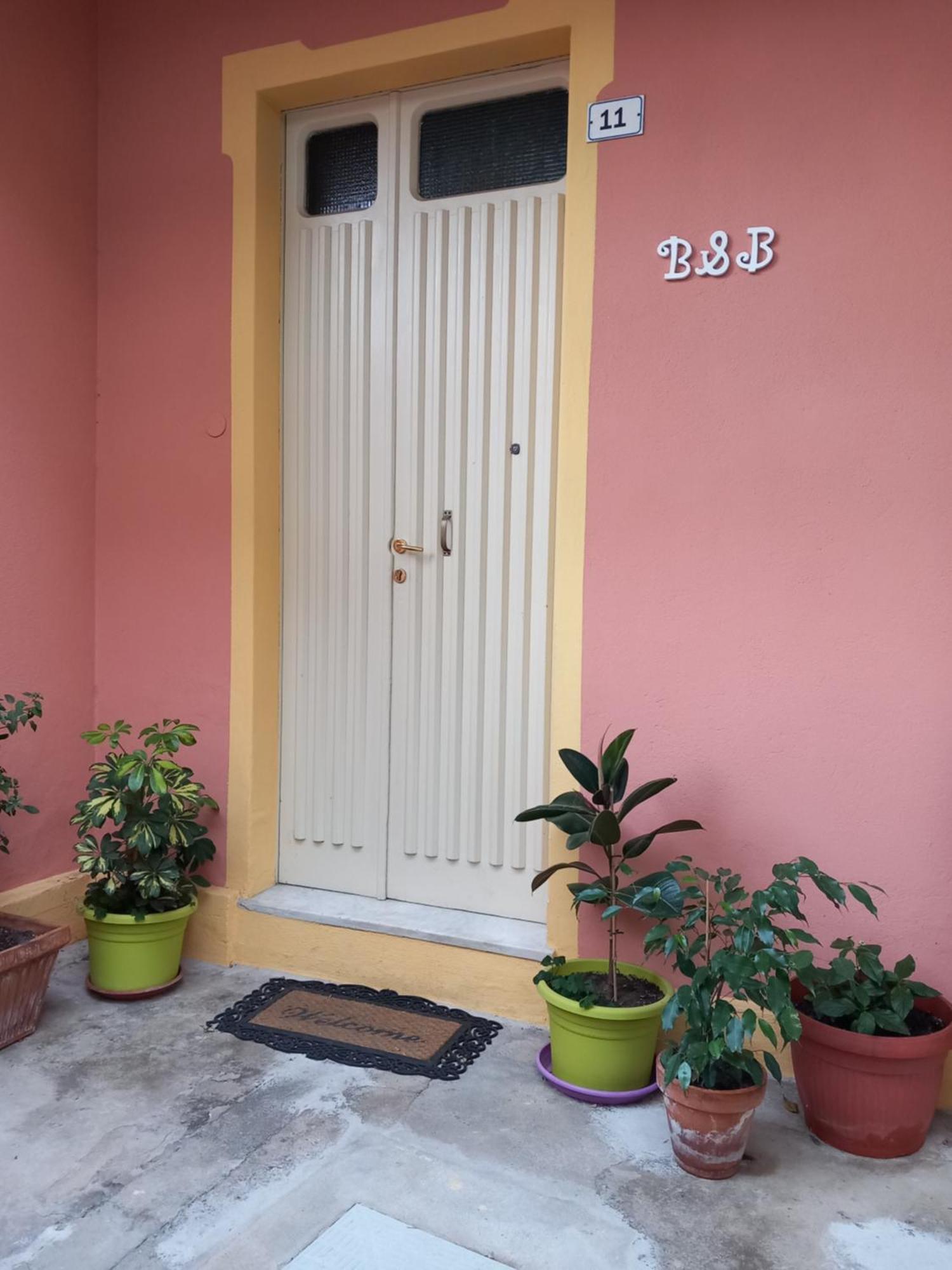 Bed and Breakfast Divina Cuspide Guspini Zewnętrze zdjęcie